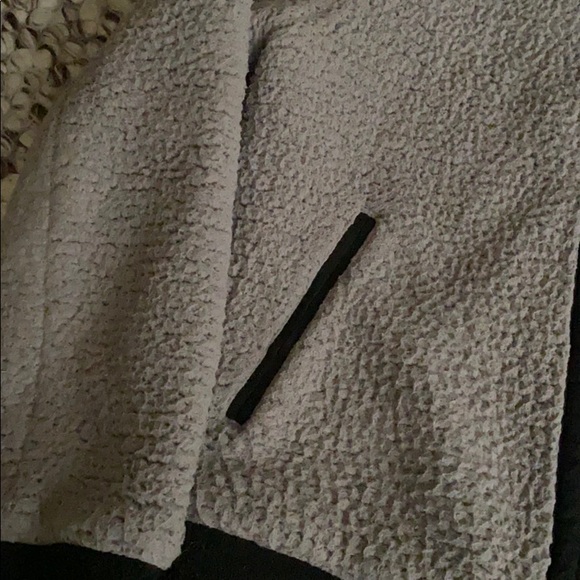 Jacket - Picture 2 of 3